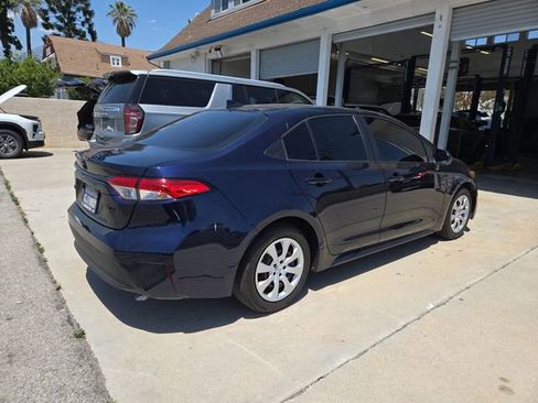 Used 2024 Toyota Corolla LE FWD image 2