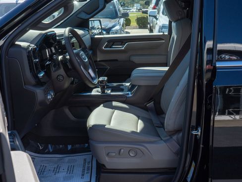 New 2026 GMC Sierra 1500 SLT w/ SLT Premium Plus Package image 18