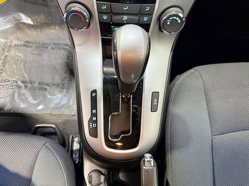 Used 2011 Chevrolet Cruze Eco image 18