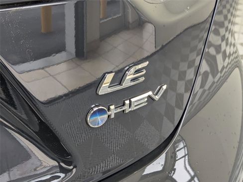 Certified 2025 Toyota Corolla LE image 8