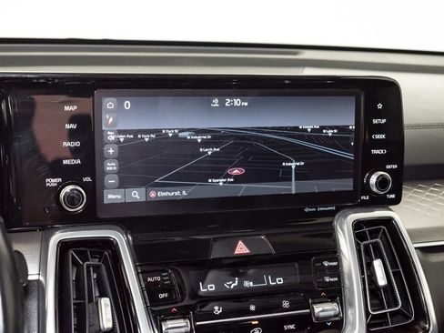 Used 2023 Kia Sorento SX AWD/4WD image 17