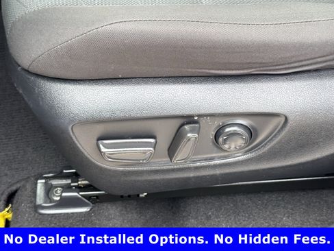 Used 2023 Toyota RAV4 XLE FWD image 24