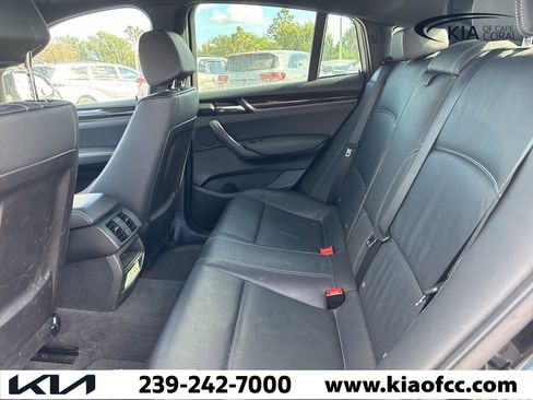 Used 2017 BMW X4 M40i image 8