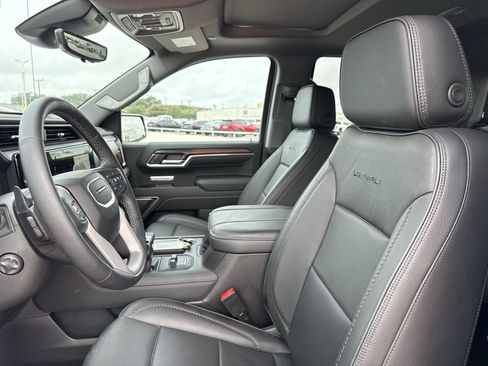 Used 2026 GMC Sierra 1500 Denali w/ Denali Reserve Package AWD/4WD image 13