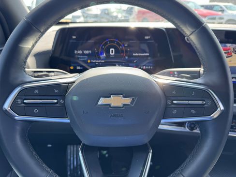 Certified 2026 Chevrolet Equinox LT FWD image 21