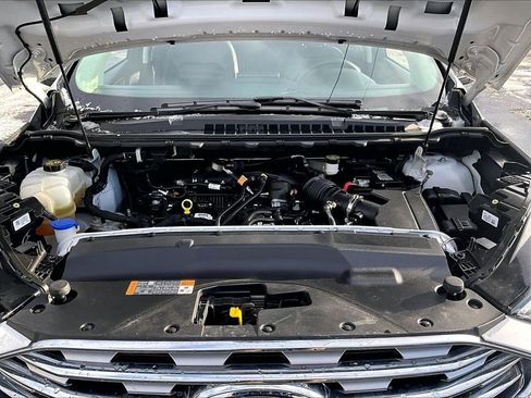 Used 2022 Ford Edge SEL image 34