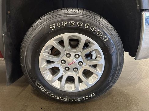 Used 2018 GMC Sierra 1500 SLE w/ SLE Preferred Package image 26