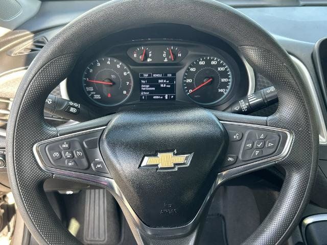 Used 2023 Chevrolet Malibu LT w/ Driver Confidence Package FWD image 7