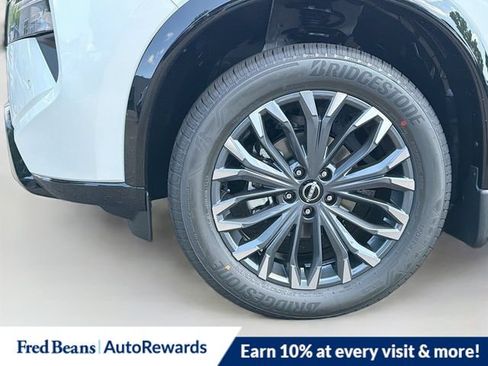 New 2026 Nissan Rogue Platinum AWD/4WD image 25