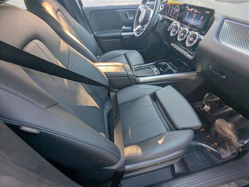 Certified 2025 Mercedes-Benz GLA 250 image 20