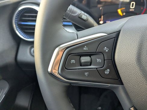 New 2026 Chevrolet Trax LT w/ Driver Confidence Package image 38