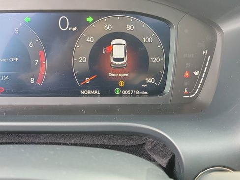 Used 2025 Acura ADX A-Spec image 26