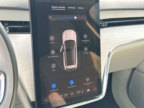 Certified 2025 Volvo EX90 Ultra image 13