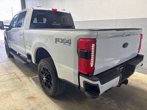 Used 2025 Ford F350 Lariat w/ Lariat Ultimate Package AWD/4WD image 10