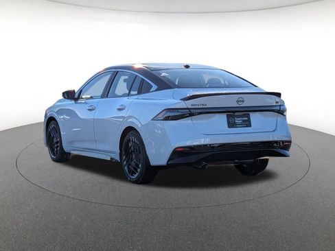 New 2026 Nissan Sentra SR w/ Floor Mat Package image 7