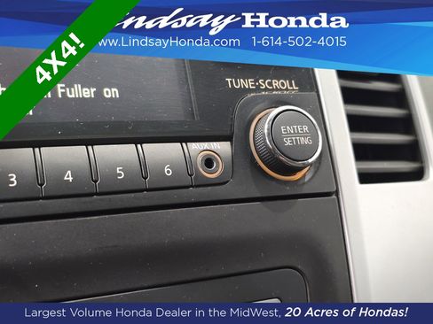 Used 2013 Nissan Frontier SV image 19