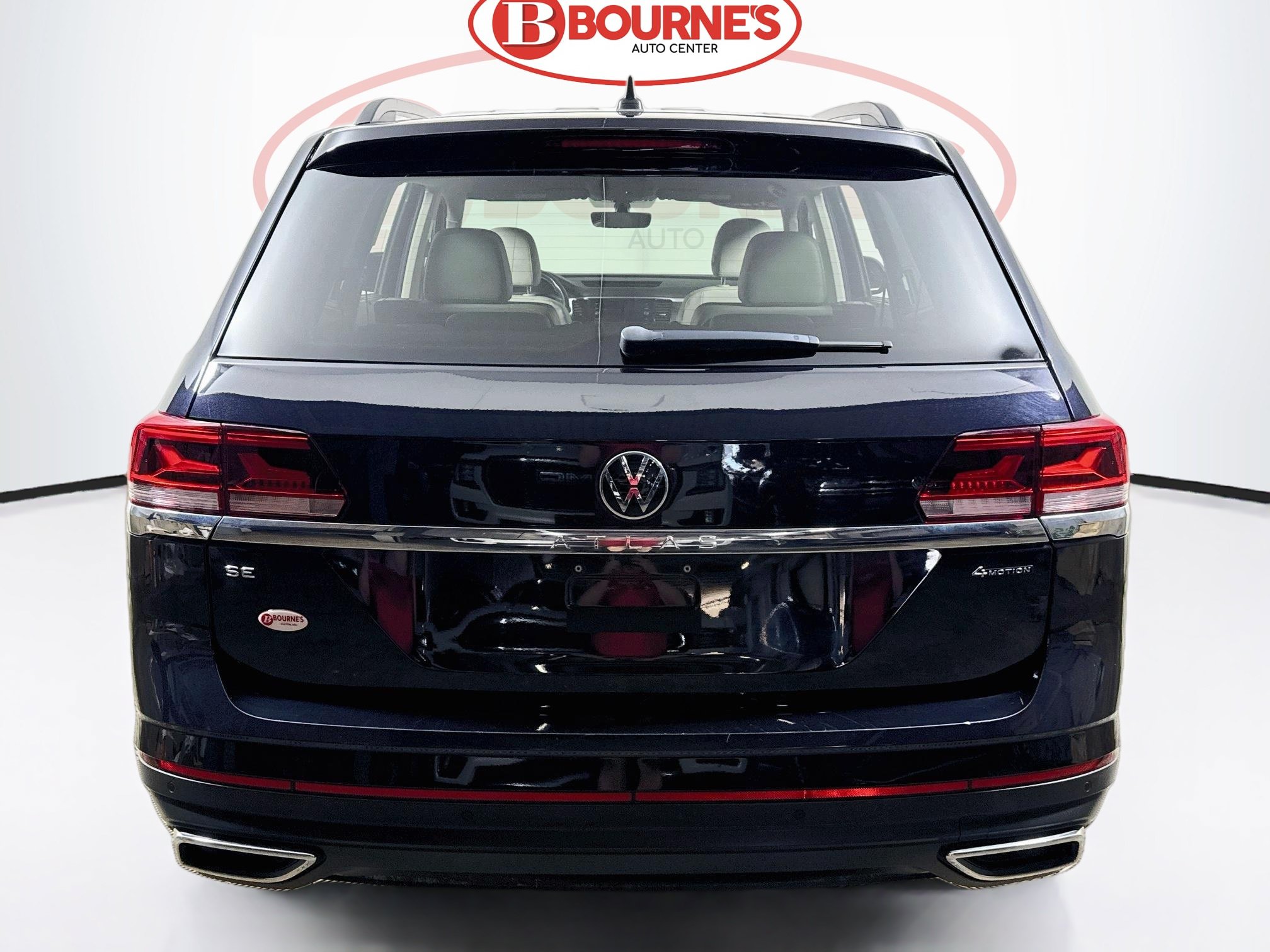 Used 2023 Volkswagen Atlas SE AWD/4WD image 9