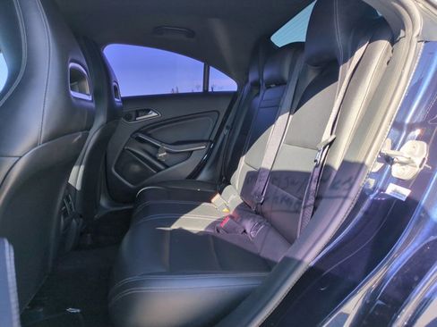 Used 2018 Mercedes-Benz CLA 250 image 18