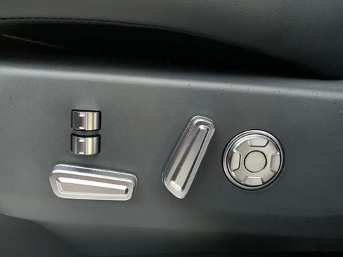 New 2026 Lincoln Nautilus Reserve image 14