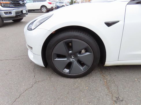 Used 2022 Tesla Model 3 Long Range image 12