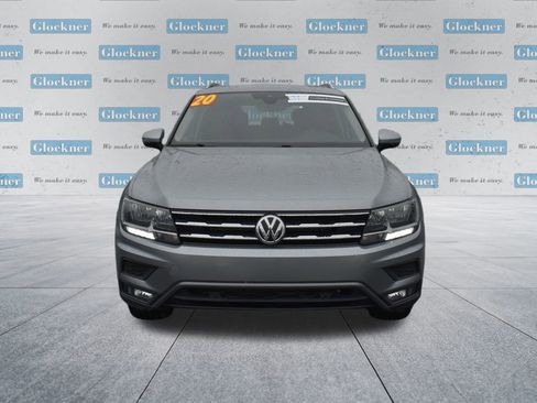 Used 2020 Volkswagen Tiguan SEL image 2