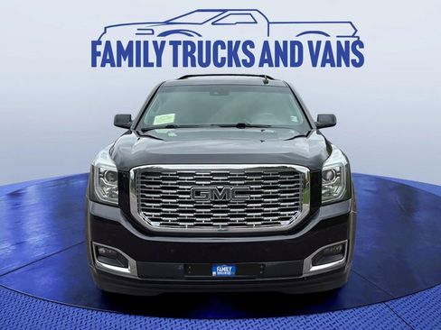 Used 2018 GMC Yukon Denali image 8