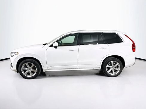 Used 2022 Volvo XC90 T6 Momentum w/ Protection Package Premier AWD/4WD image 3