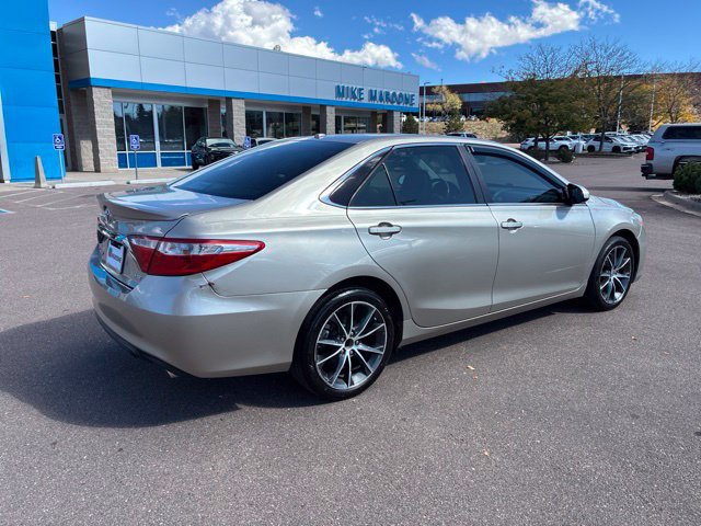 Used 2015 Toyota Camry XSE w/ Moonroof Package FWD image 6