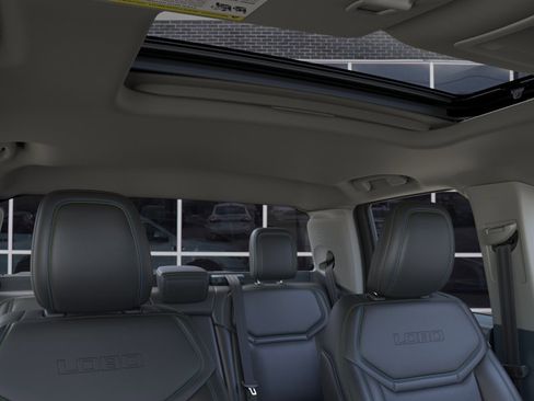 New 2025 Ford Maverick Lobo AWD/4WD image 12
