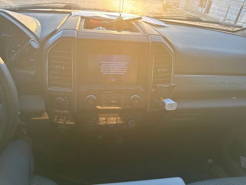 Used 2022 Ford F350 XLT w/ XLT Value Package AWD/4WD image 8