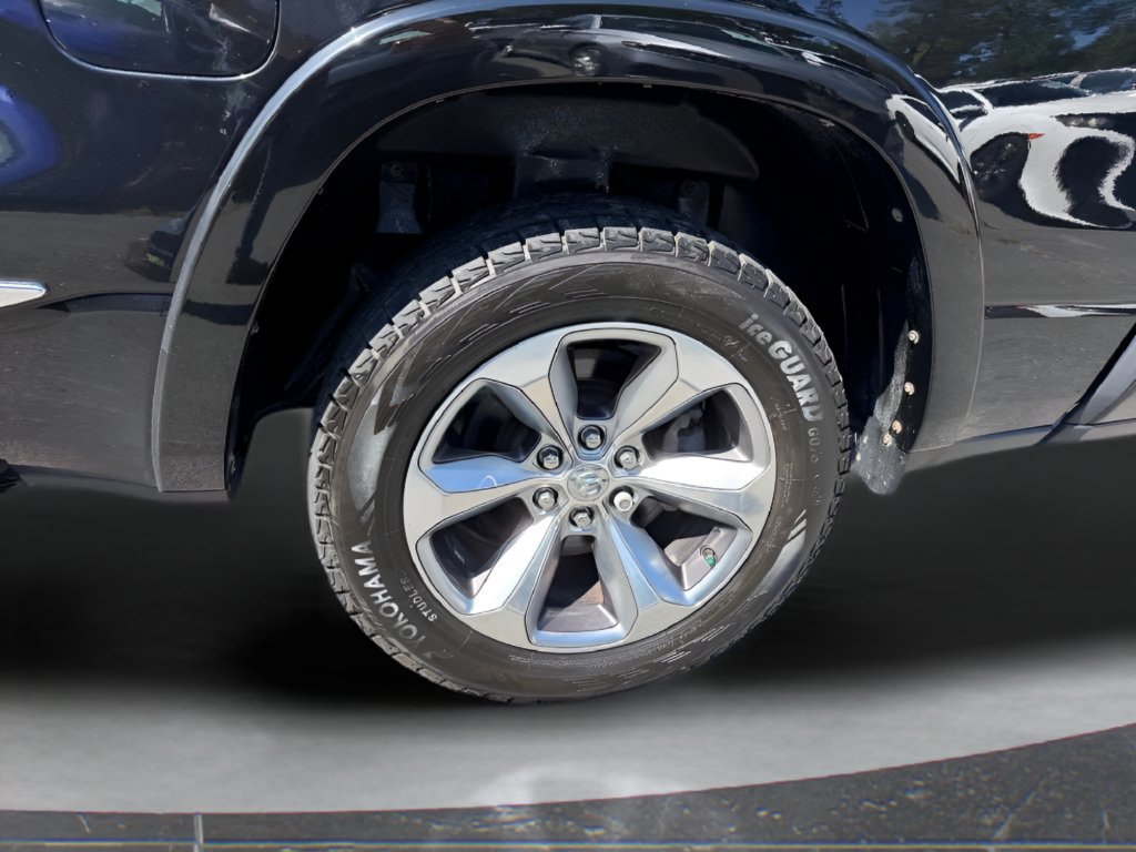 Used 2022 RAM 1500 Limited w/ Body-Colour Bumper Group AWD/4WD image 12