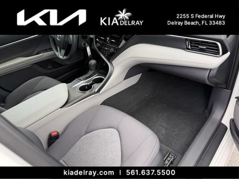 Used 2024 Toyota Camry LE FWD image 9