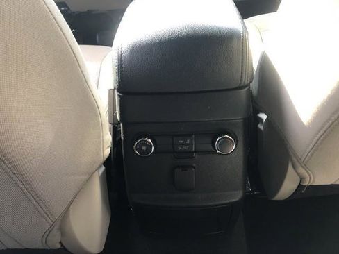 Used 2018 Ford Explorer 4WD image 37
