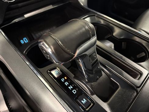 Certified 2022 Ford F150 Lariat w/ Trailer Tow Package image 28