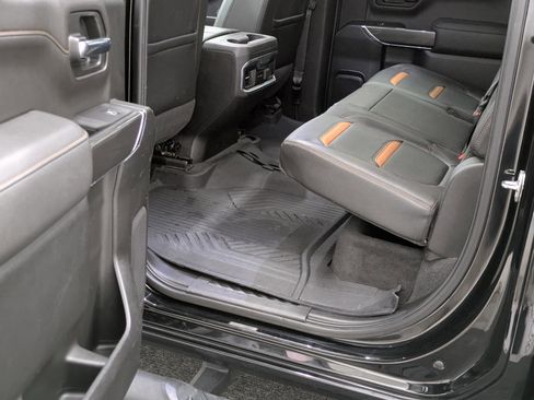 Used 2022 GMC Sierra 1500 AT4 w/ AT4 Preferred Package image 25