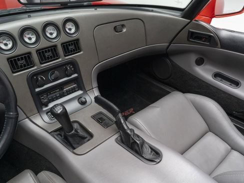 Used 1993 Dodge Viper RT/10 image 23