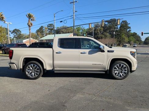 New 2026 GMC Sierra 1500 Denali image 4
