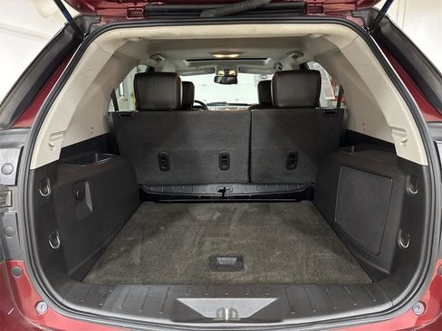 Used 2011 Chevrolet Equinox LT w/ Chrome Appearance Package image 24