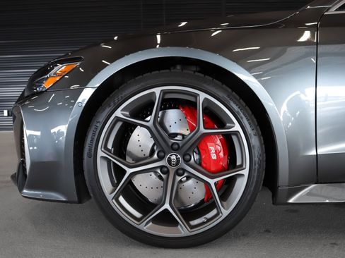 Used 2025 Audi RS 7 Performance image 5