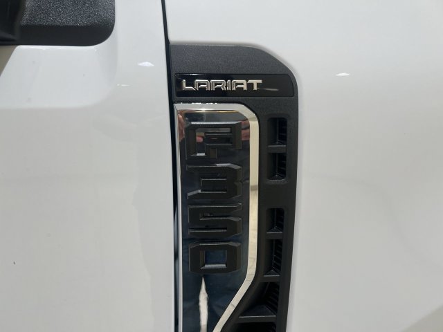 New 2027 Ford F350 Lariat w/ FX4 Off-Road Package AWD/4WD image 27