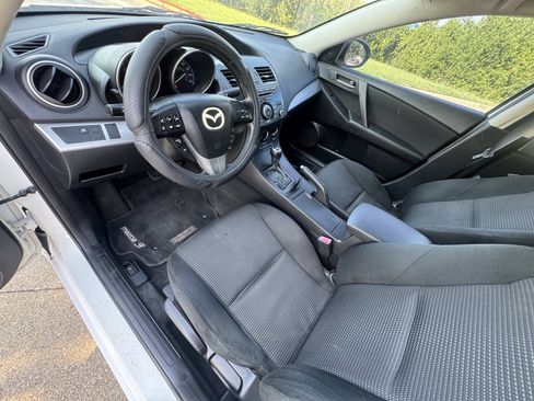 Used 2012 MAZDA MAZDA3 i Touring FWD image 11