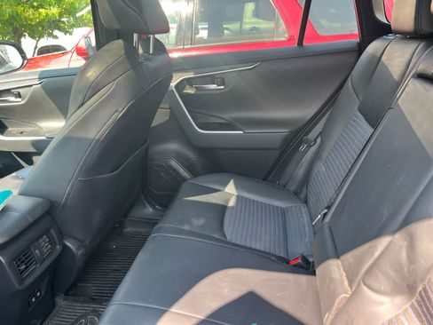 Certified 2019 Toyota RAV4 XSE w/ XSE Weather Package AWD/4WD image 6
