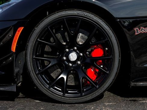 Used 2017 Dodge Viper GTC w/ ACR Package image 24