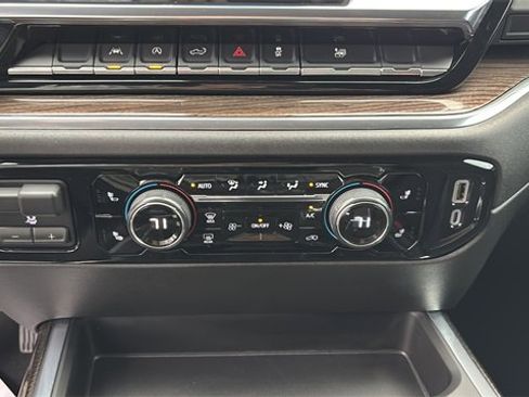 Used 2023 Chevrolet Silverado 1500 LT w/ Protection Package image 24