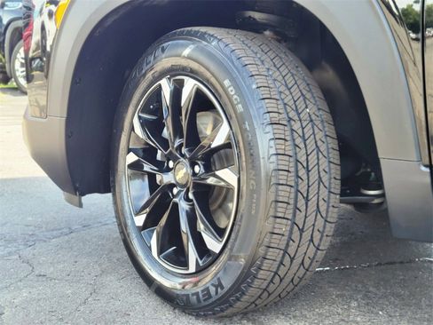 Used 2023 Chevrolet TrailBlazer LT image 28