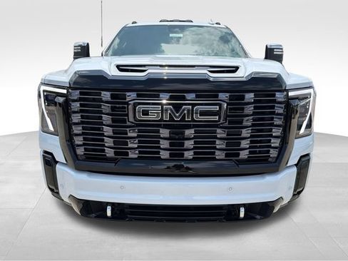 New 2026 GMC Sierra 2500 Denali Ultimate AWD/4WD image 2