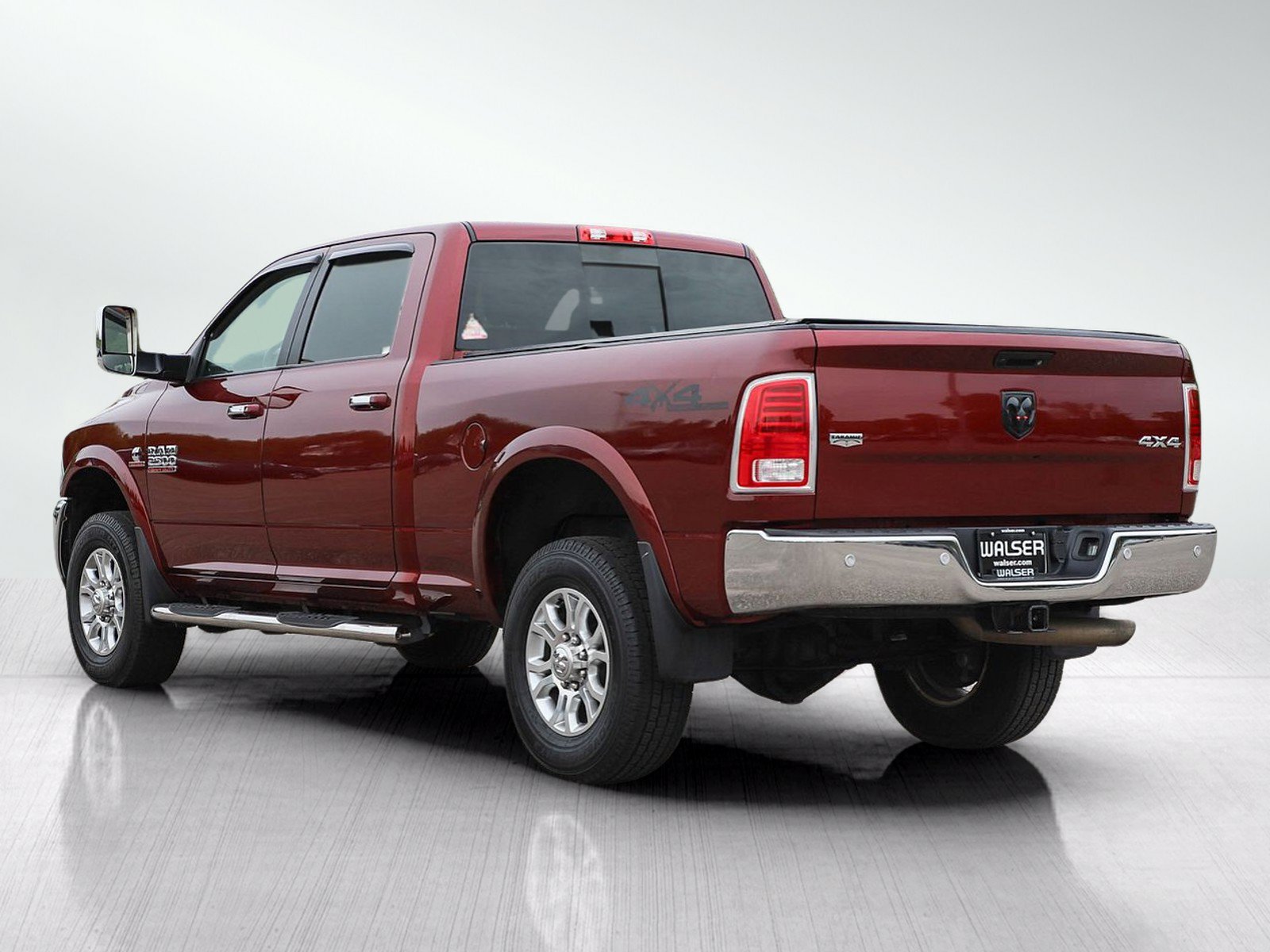 Used 2016 RAM 2500 Laramie AWD/4WD image 3