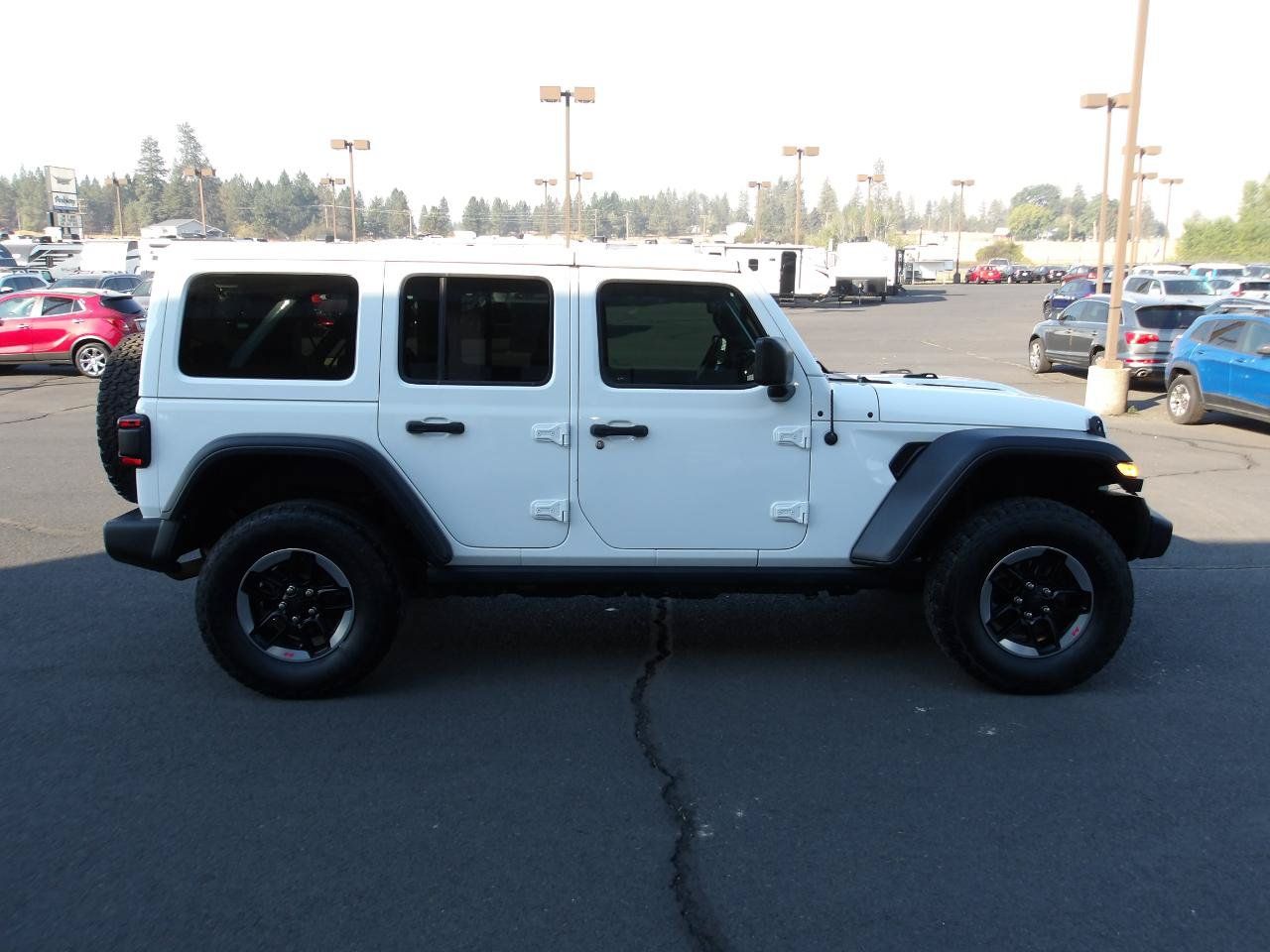 Used 2018 Jeep Wrangler Unlimited Rubicon AWD/4WD image 6