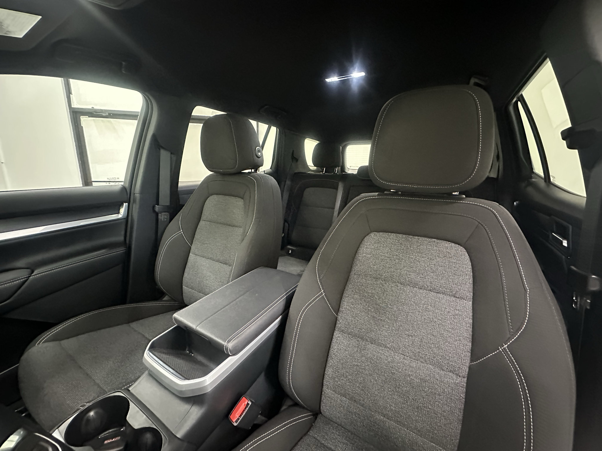 Used 2026 GMC Terrain Elevation AWD/4WD image 26