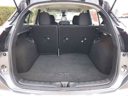 Certified 2022 Nissan Kicks SV image 13